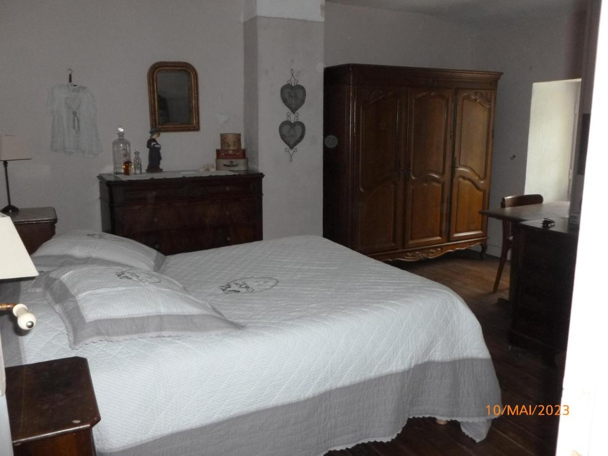 Maison De Village Saint-Paul-des-Fonts Dış mekan fotoğraf